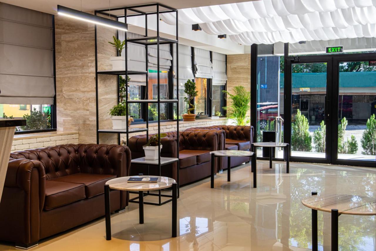 Bg Palace Hotel Τυφλίδα Εξωτερικό φωτογραφία